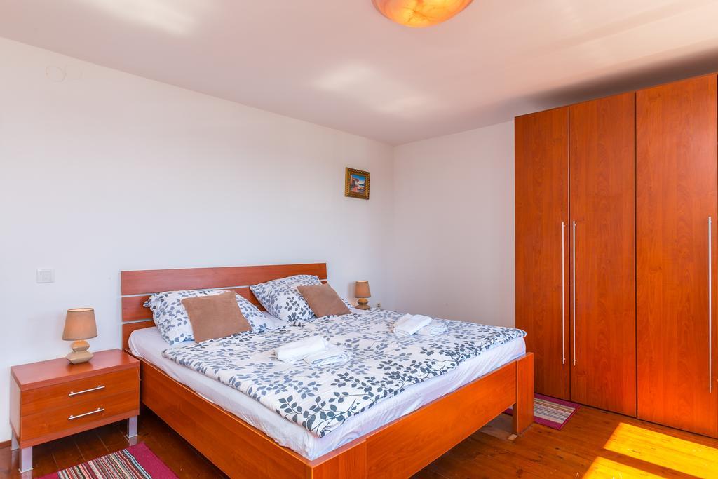 Bed & Breakfast La Fontana Medulin Kültér fotó